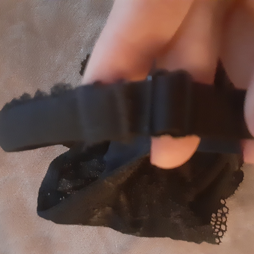 Black Lace Bra - Picture 6 of 6
